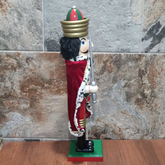Wooden Nutcracker Red Velvet Cape 24 Inch Tall Green Base - Picture 12 of 12